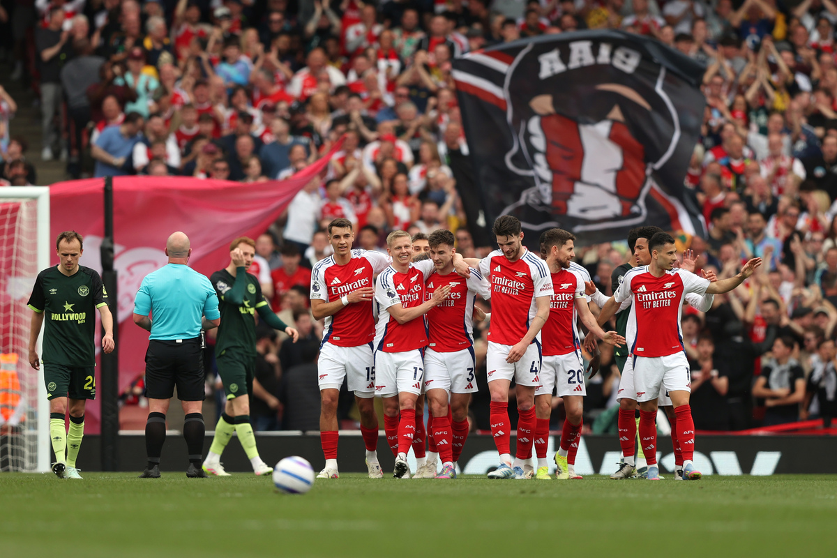 斯洛特：基耶萨生病了，加克波踢利兹联伤了将缺席几周（斯洛特：基耶萨患病，加克波对利兹联受伤将缺阵数周）