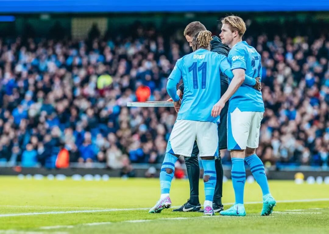 曼联红魔主场零封埃弗顿（曼联主场完封埃弗顿）