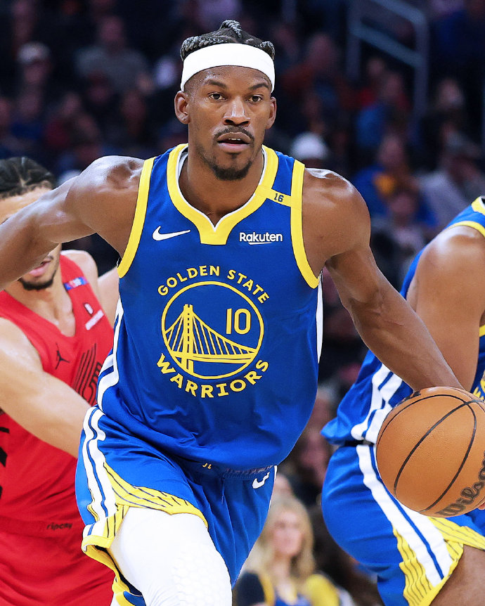 科曼：诺阿-朗和我说，那不勒斯季前28天集训他从没见过球（科曼：诺阿-朗称那不勒斯季前28天训练几乎没碰球）