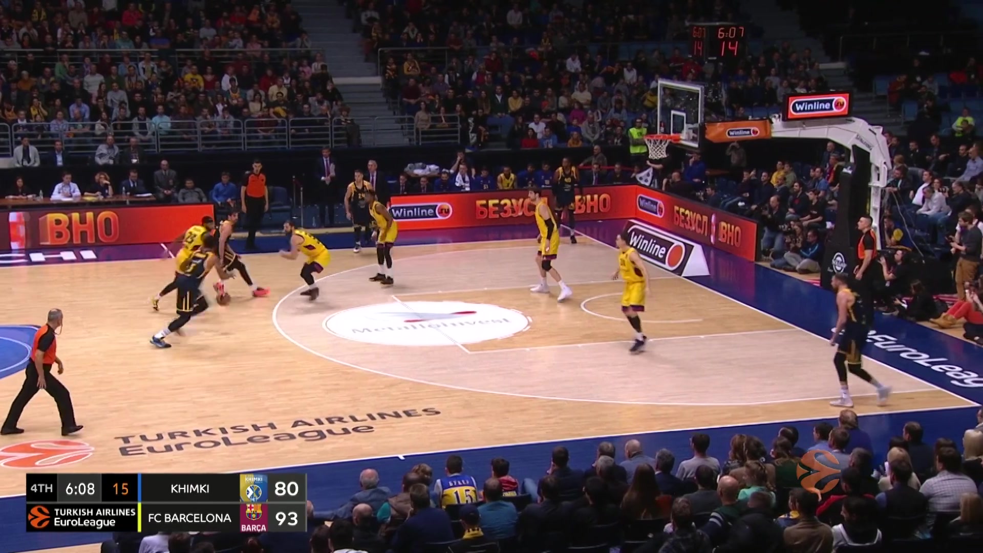 世体：巴萨已提交申请，希望在11月29日对阿拉维斯时重返诺坎普（世体：巴萨提交申请，计划在11月29日对阵阿拉维斯时回归诺坎普）