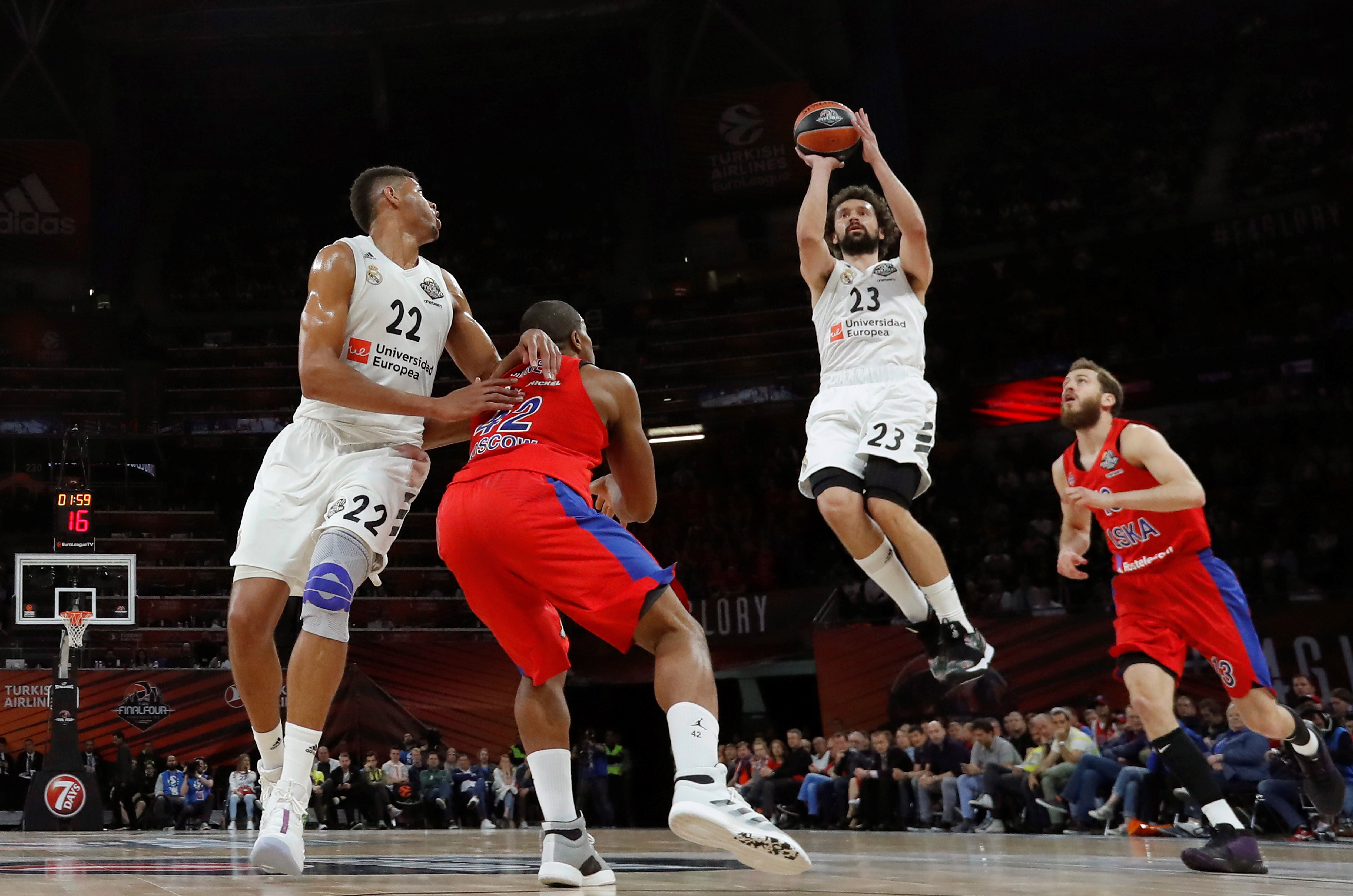 马塞洛：我们必须支持阿隆索，现在是他的一段低谷期（马塞洛呼吁支持阿隆索：他正经历低谷）