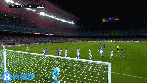 中超：武汉三镇主场1-0小胜上海申花（中超战报：武汉三镇主场1-0力克上海申花）