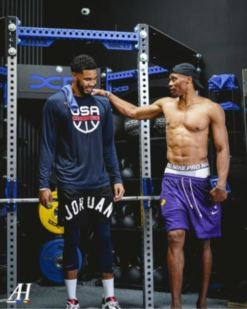 沃勒尔：罗马虽然输掉了与米兰的对决，但他们表现更胜一筹（沃勒尔：尽管罗马不敌米兰，他们的发挥仍更出色）