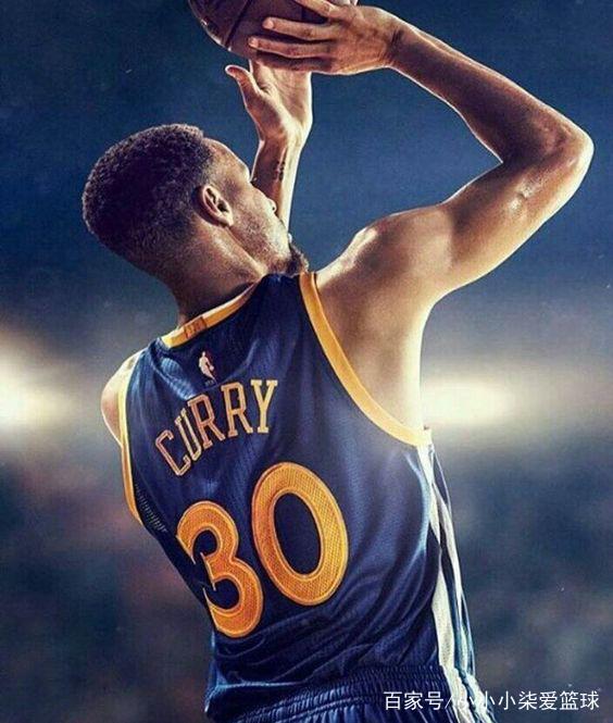 基米希：卡尔？能在拜仁表现出色并成为首发理应入选国家队（基米希：卡尔若在拜仁成为主力并发挥出色，应获国家队征召）