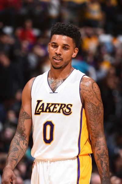 阿劳霍遭遇心理问题，乌拉圭队表支持：我们与你同在（阿劳霍面临心理困扰，乌拉圭队声援：与你并肩同行）