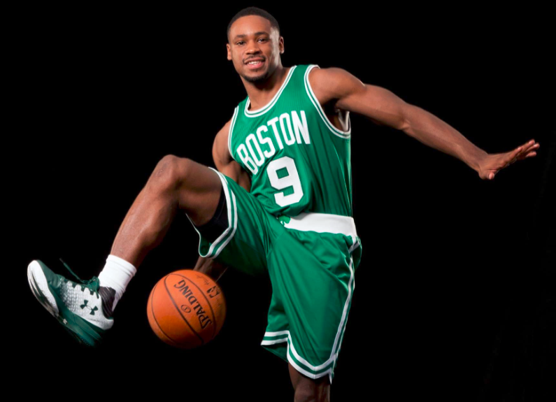 确定要卖了？曝皇家马德里为罗德里戈定价7000万欧元（皇马为罗德里戈标价7000万欧元，真要放走他？）